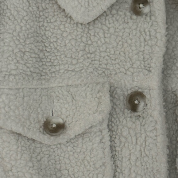 Cream Sherpa Jacket Women’s Size Medium Cozy Warm Trendy Teddybear Comfy - Picture 6 of 11